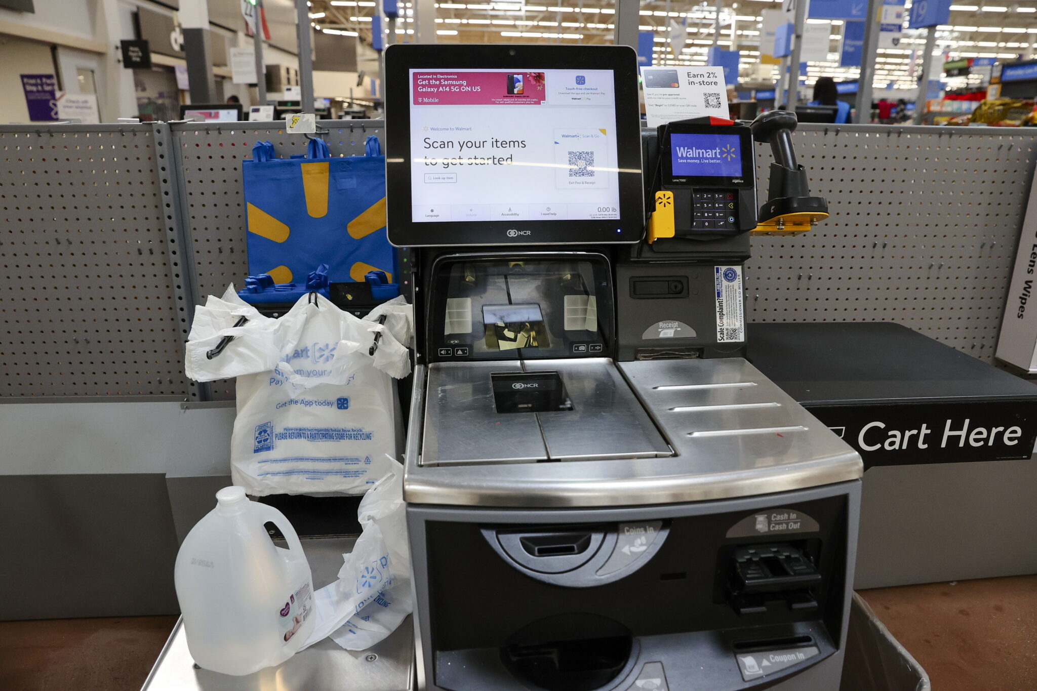 Major grocery shop chain follows in Walmart’s footsteps and scraps all self-checkouts at store – but theft not to blame