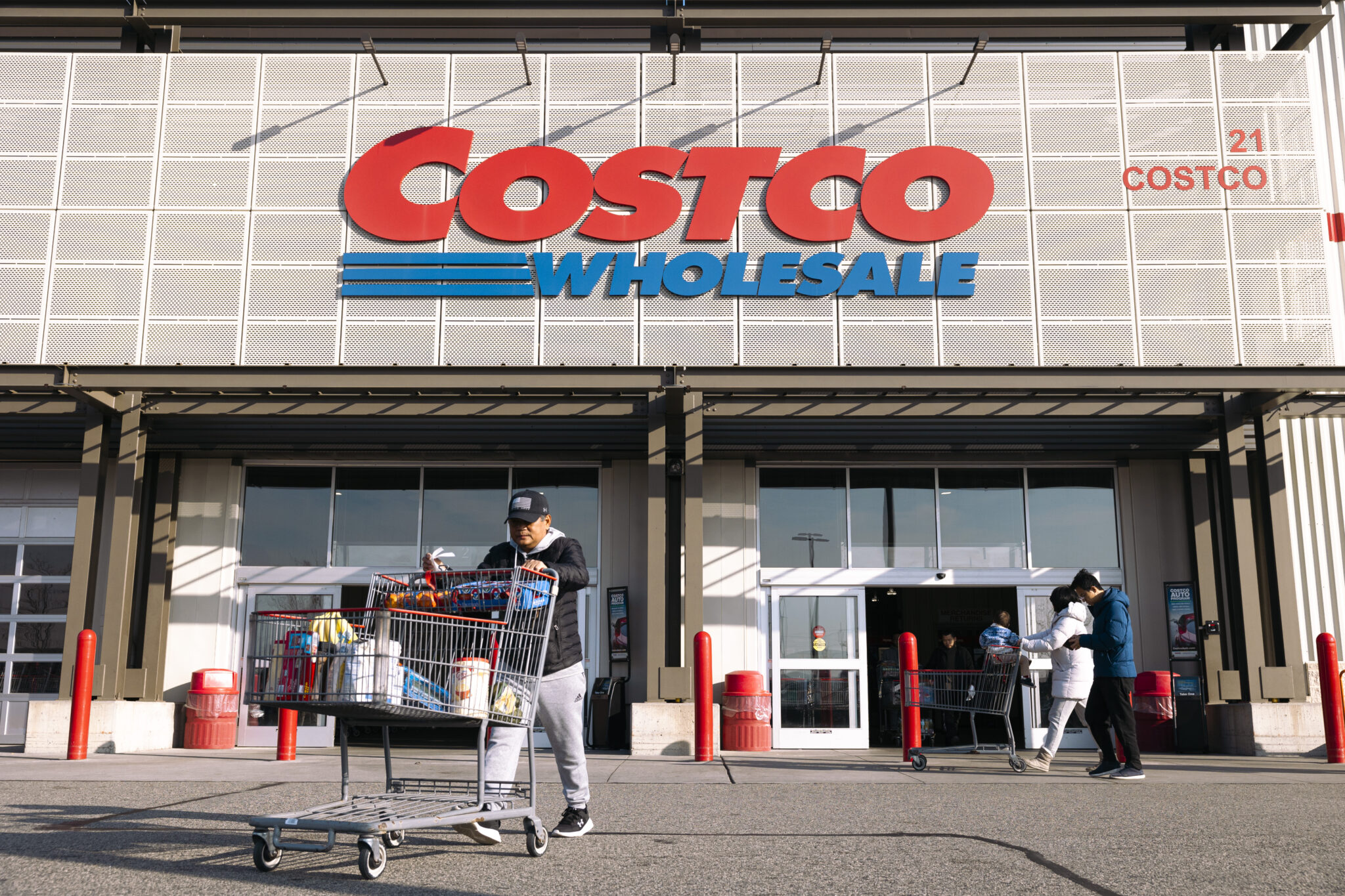 Costco shopper warning as thieves target them and ‘won’t stop until your account is drained dry’ – what to watch for