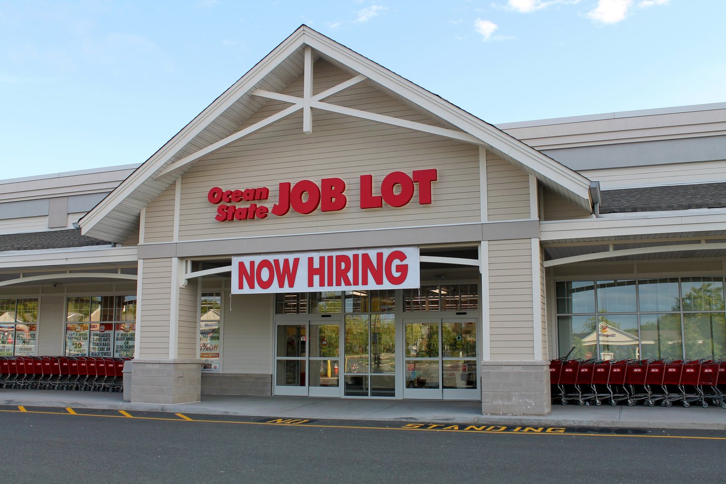 Ocean State Job Lot acquires 15 Big Lots leases; to open 22 new stores this year