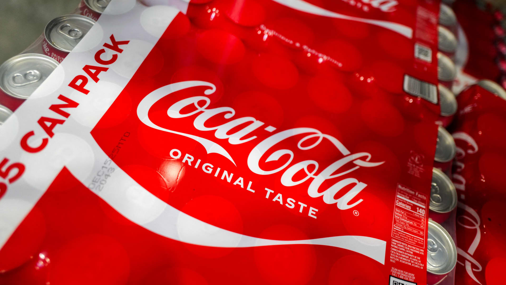 Coke keeps full-year forecast, says it expects tariff disruptions to be 'manageable' after Pepsi cuts earnings outlook