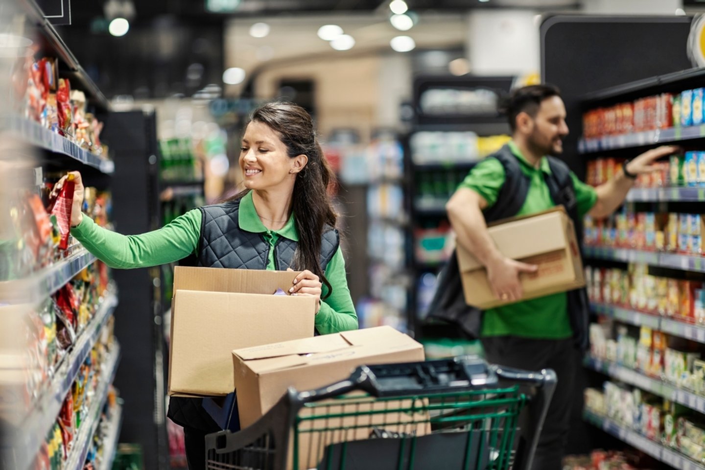 Survey: 76% of retail workers looking for career change