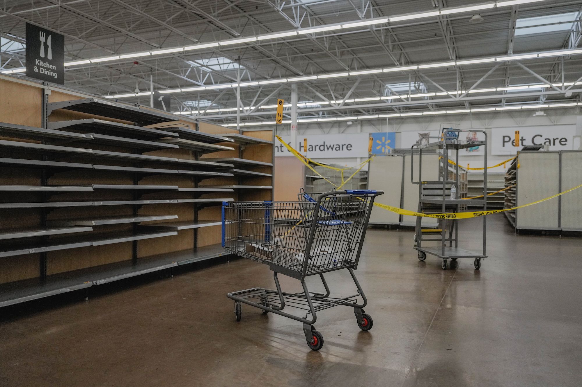 230510031722-01-city-store-closures-biz[1]