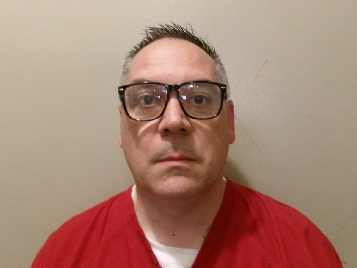 james-peretti-booking-photo-nh-ag___24144756991[1]