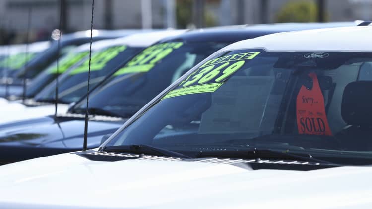 108267258-1771504756822-gettyimages-2261856049-yanow-carsales260218_np3mE.jpeg