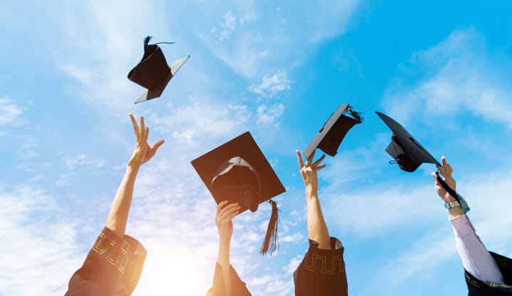 Graduates_Getty.jpg